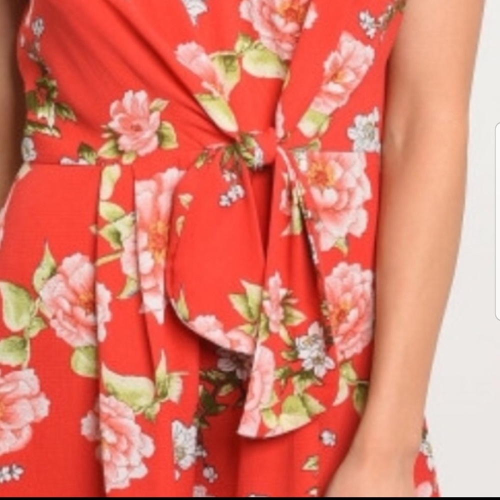 Red Floral Front Tie Romper - Picture 4 of 6